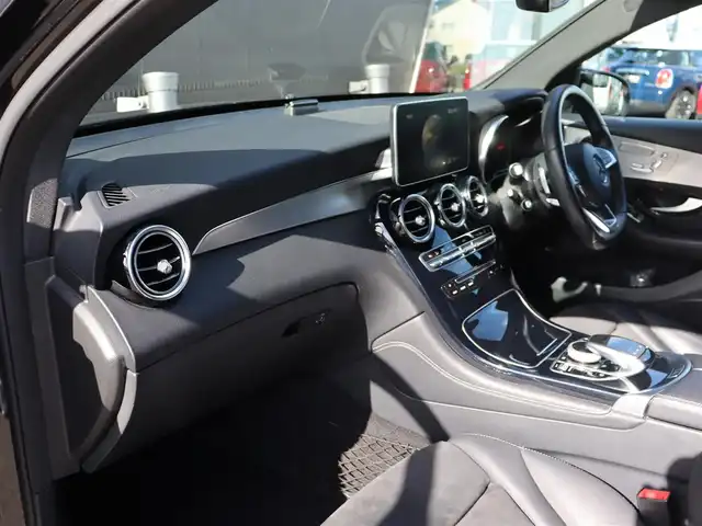 メルセデス・ベンツ ＧＬＣ２２０ d 4マチック クーペ スポーツ 長野県 2018(平30)年 5.5万km オブシディアンブラック レーダーセーフティＰＫＧ　/アルカンターラレザー　/純正ナビＴＶ　/３６０°カメラ　/ヘッドアップＤ　/ディストロニック　/衝突軽減Ｂ　/ＬＫＡ　/ＢＳＭ　/パワーシート／ヒーター　/パワーバックドア　/純１９ＡＷ　/ＬＥＤ