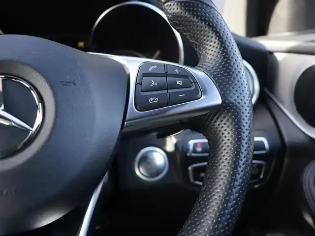 メルセデス・ベンツ ＧＬＣ２２０ d 4マチック クーペ スポーツ 長野県 2018(平30)年 5.5万km オブシディアンブラック レーダーセーフティＰＫＧ　/アルカンターラレザー　/純正ナビＴＶ　/３６０°カメラ　/ヘッドアップＤ　/ディストロニック　/衝突軽減Ｂ　/ＬＫＡ　/ＢＳＭ　/パワーシート／ヒーター　/パワーバックドア　/純１９ＡＷ　/ＬＥＤ
