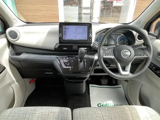 日産 デイズ X 宮崎県 2022(令4)年 3.8万km ブラック エマージェンシーブレーキ/純正9型ナビ/Bluetooth DVD フルセグ/アラウンドビューモニター/純正14インチホイール/ステアリングスイッチ/ウインカーミラー/コーナーセンサー/オートライトコントロール/ヘッドライトレベライザー/スマートキー/エンジンプッシュスタート/電動格納ミラー/保証書/取扱説明書
