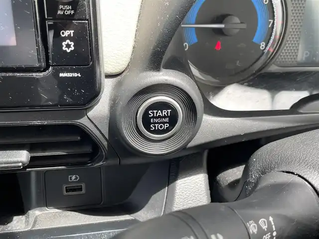 日産 デイズ X 宮崎県 2022(令4)年 3.8万km ブラック エマージェンシーブレーキ/純正9型ナビ/Bluetooth DVD フルセグ/アラウンドビューモニター/純正14インチホイール/ステアリングスイッチ/ウインカーミラー/コーナーセンサー/オートライトコントロール/ヘッドライトレベライザー/スマートキー/エンジンプッシュスタート/電動格納ミラー/保証書/取扱説明書
