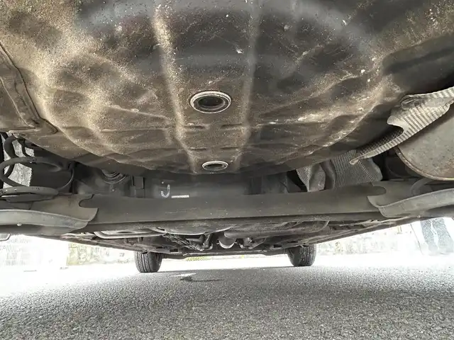 日産 ノート X 佐賀県 2018(平30)年 5.1万km ガーネットレッド エマージェンシーブレーキ　/純正SDナビ　/・アラウンドビューモニター/・フルセグTV/CD/DVD/Bluetooth/前後コーナーセンサー　　/オートライト　/ＥＴＣ　/プッシュスタート/オートライト　/助手席回転シート/電動格納ミラー/ドアバイザー/ISOFIX/取扱説明書/保証書