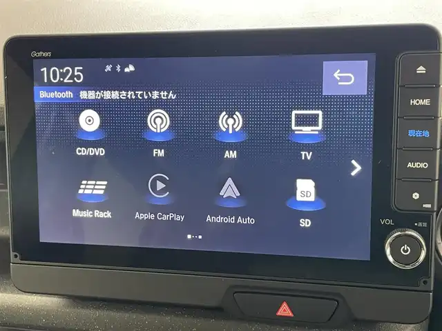 ホンダ Ｎ ＢＯＸ カスタム ターボ 愛知県 2025(令7)年 0.1万km プラチナホワイトパール 純正９型ナビ　フルセグＴＶ　カープレイ対応　全方位カメラ　ハーフレザー　シートヒーター　両側パワースライドドア　ホンダセンシング　衝突軽減　追従クルコン　ＬＥＤオートライト　コーナーセンサー パドルシフト　USB　マルチビューカメラシステム　禁煙車