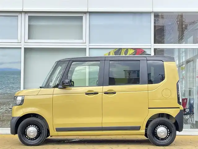 ホンダ Ｎ ＢＯＸ JOY 道北・旭川 2024(令6)年 0.1万km未満 黄 ワンオーナー/チェック柄シート/前席シートヒーター/プッシュスタート/スマートキー/LEDヘッドライト/片側パワースライドドア/フロアマット