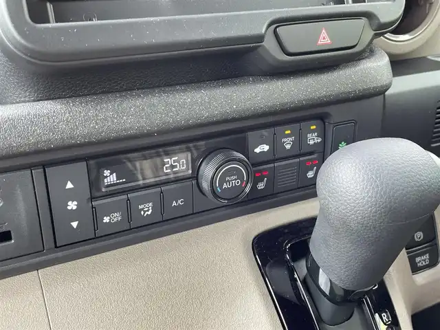 ホンダ Ｎ ＢＯＸ JOY 道北・旭川 2024(令6)年 0.1万km未満 黄 ワンオーナー/チェック柄シート/前席シートヒーター/プッシュスタート/スマートキー/LEDヘッドライト/片側パワースライドドア/フロアマット