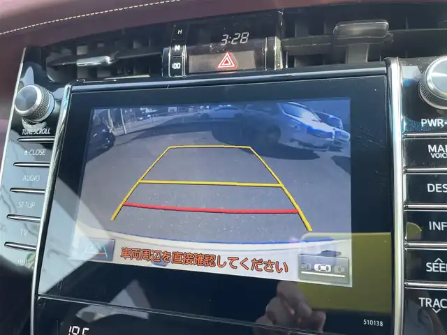 トヨタ ハリアー エレガンス 石川県 2016(平28)年 5.9万km ホワイトパールクリスタルシャイン ワンオーナー/メーカー純正ナビ/フルセグTV/バックカメラ/ドライブレコーダー/ETC/スマートキー/プッシュスタート/電動ミラー/LEDライト/純正アルミホイール/ハーフレザーシート/保証書