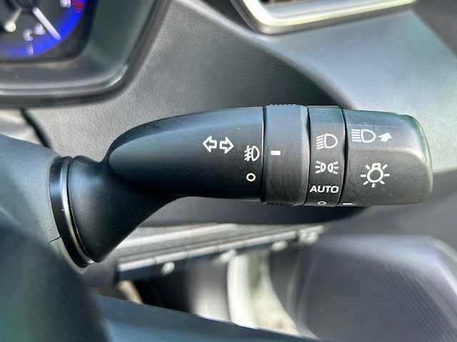トヨタ カローラツーリング ハイブリッド ダブルバイビー 茨城県 2020(令2)年 3.6万km ホワイトパールクリスタルシャイン 純正ナビゲーション/Bluetooth/フルセグTV/バックカメラ/トヨタセーフティセンス/・プリクラッシュセーフティ/・レーントレーシングアシスト/・レーダークルーズコントロール/・オートマチックハイビーム/・ロードサインアシスト/ブラインドスポットモニター/ビルトインETC/前方ドライブレコーダー/ステアリングヒーター/ハーフレザーシート/純正17インチAW/オートライト/LEDヘッドライト