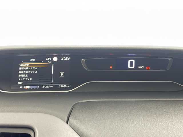 日産 セレナ ハイウェイスター V 栃木県 2020(令2)年 2.5万km ブリリアントホワイトパール 純正10インチSDナビ/ 【AM/FM/CD/DVD/SD/BT/フルセグTV】/全方位カメラ/プロパイロット/車線逸脱警報/車線逸脱防止支援/後側方車両検知警報/後側方衝突防止支援/速度標識表示/道路標識表示/エマージェンシーブレーキ/ブラインドスポットモニター/リアトリフィックアラート/純正フリップダウンモニター/純正ドライブレコーダー 前方/両側パワースライドドア/BUSOUエアロ　フロント/リア/リアアンダー/TEIN車高調/横滑り防止装置/純正ドアバイザー/社外フロアマット/ETC/取扱説明書/純正足回り車載
