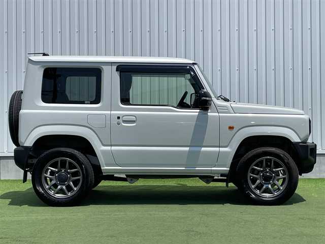 スズキ ジムニー XC 香川県 2020(令2)年 3万km ピュアホワイトP 純正8インチメモリーナビ/→AM/FM/CD/DVD/Bluetooth/フルセグTV/バックカメラ/ETC/ドライブレコーダー/シートヒーター/純正フロアマット/LEDヘッドライト/クルーズコントロール/ステアリングスイッチ/オートライト/プッシュスタート/スマートキー/スペアキー×1/衝突軽減ブレーキ/レーンキープアシスト