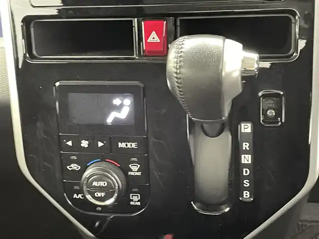 トヨタ ルーミー カスタムG 熊本県 2020(令2)年 4.4万km レーザーブルークリスタルシャイン 純正ナビNSZT-W68T/社外前後ドライブレコーダー/両側パワースライドドア/バックカメラ/ビルトインETC/前席シートヒーター/スマートアシスト/・衝突回避支援ブレーキ/・車線逸脱警報/・車線逸脱抑制/・オートハイビーム/・コーナーセンサー/・誤発進抑制機能/クルーズコントロール/アイドリングストップ/オートライト/LEDヘッドランプ/純正14インチAW/純正フロアマット/スマートキー/プッシュスタート/スペアキー1本