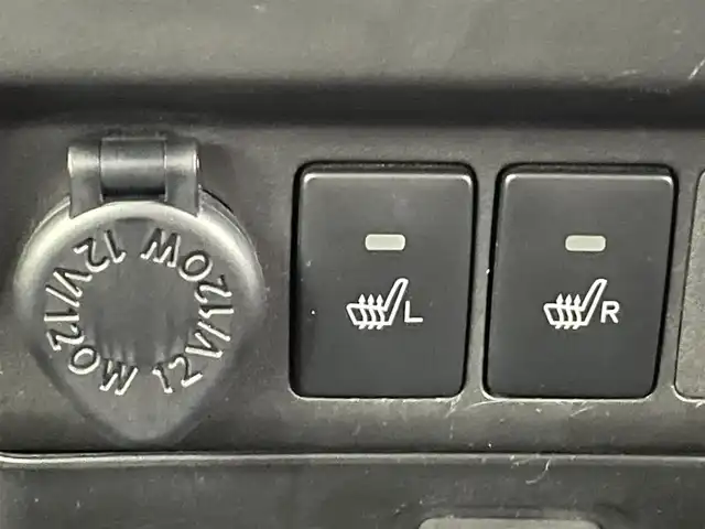 トヨタ ルーミー カスタムG 熊本県 2020(令2)年 4.4万km レーザーブルークリスタルシャイン 純正ナビNSZT-W68T/社外前後ドライブレコーダー/両側パワースライドドア/バックカメラ/ビルトインETC/前席シートヒーター/スマートアシスト/・衝突回避支援ブレーキ/・車線逸脱警報/・車線逸脱抑制/・オートハイビーム/・コーナーセンサー/・誤発進抑制機能/クルーズコントロール/アイドリングストップ/オートライト/LEDヘッドランプ/純正14インチAW/純正フロアマット/スマートキー/プッシュスタート/スペアキー1本