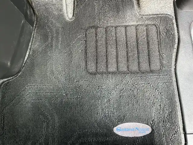 日産 セレナ ハイウェイスター プロパイロットED 栃木県 2017(平29)年 7.5万km カシミヤグレージュ ４WD/エマージェンシーブレーキ/プロパイロット/純正9インチナビ/フルセグTV/Bluetooth/DVD/Blu-ray/USB/TVキャンセラー/純正フリップダウンモニター/両側ハンズフリーパワースライドドア/バックカメラ/ETC/LEDヘッドライト/ドアバイザー/アイドリングストップ/横滑り防止装置/純正15インチAW