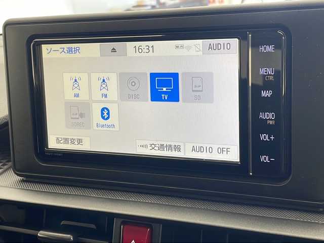 トヨタ ライズ XS 沖縄県 2020(令2)年 7.1万km シャイニングホワイトパール 純正ナビ(NSZT-W66T)/（フルセグTV　DVD　Bluetooth接続　USB）/バックカメラ/ビルトインETC/クリアランスソナー/衝突被害軽減ブレーキ/スマートキー/スペアキー/プッシュスタート/純正フロアマット/LEDヘッドライト/オートライト/アイドリングストップ/ドアバイザー/電動格納ウインカーミラー