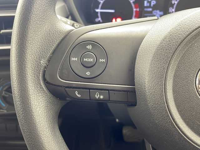 トヨタ ライズ XS 沖縄県 2020(令2)年 7.1万km シャイニングホワイトパール 純正ナビ(NSZT-W66T)/（フルセグTV　DVD　Bluetooth接続　USB）/バックカメラ/ビルトインETC/クリアランスソナー/衝突被害軽減ブレーキ/スマートキー/スペアキー/プッシュスタート/純正フロアマット/LEDヘッドライト/オートライト/アイドリングストップ/ドアバイザー/電動格納ウインカーミラー