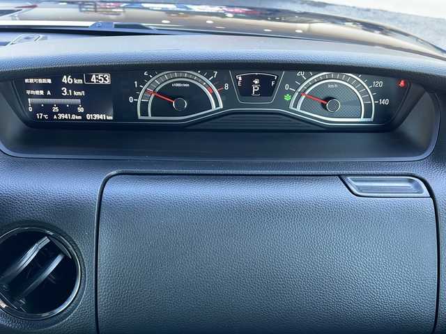 ホンダ Ｎ ＢＯＸ カスタム L 富山県 2023(令5)年 1.4万km クリスタルブラックパール 4WD/禁煙車/純正ディスプレイオーディオ/  (CD/BT/ワンセグTV)/バックカメラ/ホンダセンシング/  衝突軽減ブレーキ(CMBS)/  誤発進抑制機能/  歩行者事故低減ステアリング/  路外逸脱抑制機能/  アダプティブクルーズコントロール(ACC)/  車線維持支援システム(LKAS)/  先行車発進お知らせ機能/  標識認識機能/  後方誤発進抑制機能/  オートハイビーム/  パーキングセンサーシステム/LEDヘッドライト/フォグライト/サイド/カーテンエアバック/後席シートベルト締め忘れ警告灯/片側パワースライドドア/USBソケット/ステアリングリモコン/コーナーセンサー/シートヒーター/ミラーヒーター/ウィンカーミラー/電動格納ミラー/滑り防止装置/ベンチシート/ドアバイザー/純正フロアマット/運転席シートリフター/純正エンジンスターター/スマートキー/エンジンプッシュスタート/スペアキー/純正14インチアルミホイール/純正フロアマット/取扱説明書/保証書/ナビ取説