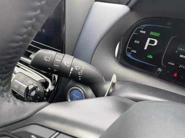トヨタ アクア Z 富山県 2023(令5)年 1.7万km アーバンカーキ １オーナー／/純正ナビ／/フルセグＴＶ／/Ｂｌｕｅｔｏｏｔｈ／/Ｂカメラ／/ビルトインＥＴＣ２．０／/ＡＣ１００Ｖ電源／/レーダークルコン／/レーンキープアシスト／/セーフティセンス／/オートマチックハイビーム/LEDオートライト/LEDフォグライト/運転席パワーシート/前席シートヒーター／/ハーフレザーシート/社外アルミホイール付スタッドレスタイヤ4本有