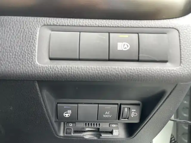 トヨタ アクア Z 富山県 2023(令5)年 1.7万km アーバンカーキ １オーナー／/純正ナビ／/フルセグＴＶ／/Ｂｌｕｅｔｏｏｔｈ／/Ｂカメラ／/ビルトインＥＴＣ２．０／/ＡＣ１００Ｖ電源／/レーダークルコン／/レーンキープアシスト／/セーフティセンス／/オートマチックハイビーム/LEDオートライト/LEDフォグライト/運転席パワーシート/前席シートヒーター／/ハーフレザーシート/社外アルミホイール付スタッドレスタイヤ4本有