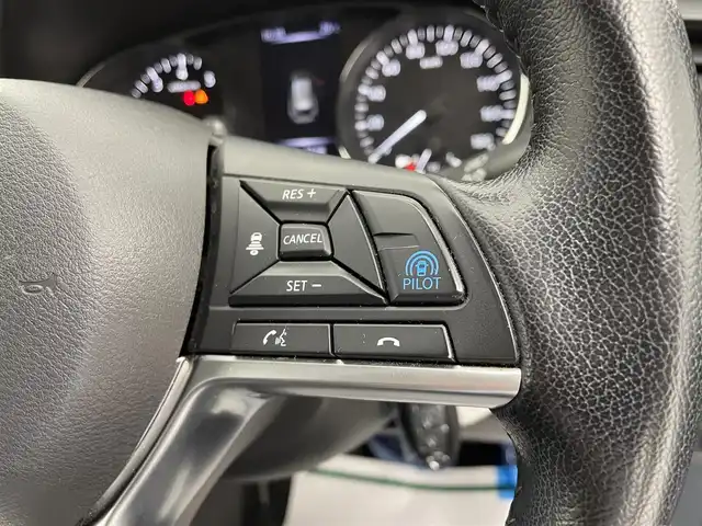日産 エクストレイル 20Xi エクストリーマーX 宮城県 2020(令2)年 5.6万km チタニウムカーキ ワンオーナー//4WD//プロパイロット//純正SDナビ(MM519D-L)/CD/DVD/SD/BT/フルセグ//アラウンドビューモニター//デジタルインナーミラー//ETC//純正ドライブレコーダー//エマージェンシーブレーキ//レーンキープアシスト//レーダークルーズコントロール//パーキングアシスト//ダウンヒルアシストコントロール//カプロンシート//全席シートヒーター//パワーバックドア//LEDヘッドライト//フォグライト//オートライト//純正フロアマット//純正エンジンスターター//保証書//スタッドレスAWセット車載