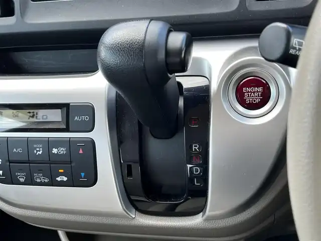 ホンダ Ｎ ＷＧＮ G 道央・札幌 2014(平26)年 6.2万km スマートブラック ４WD/純正オーディオ/AM/FM/AUX/CD/横滑り防止装置/アイドリングストップ/プッシュスタート/スマートキー/ハロゲンヘッドライト/フォグランプ/ヘッドライトレベライザー/電動格納ミラー/ヒーテッドドアミラー/純正フロアマット/ドアバイザー/社外エンジンスターター