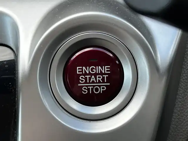 ホンダ Ｎ ＷＧＮ G 道央・札幌 2014(平26)年 6.2万km スマートブラック ４WD/純正オーディオ/AM/FM/AUX/CD/横滑り防止装置/アイドリングストップ/プッシュスタート/スマートキー/ハロゲンヘッドライト/フォグランプ/ヘッドライトレベライザー/電動格納ミラー/ヒーテッドドアミラー/純正フロアマット/ドアバイザー/社外エンジンスターター