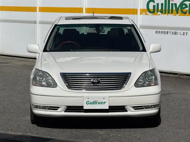 トヨタ セルシオ eR 愛知県 2006(平18)年 8.8万km ホワイトパールクリスタルシャイン /禁煙//サンルーフ//メーカーナビ　//バックカメラ//CD/DVD/MD/AM/FM　純正ETC//HIDオートライト　//フォグ　//AFS//純正18AW　//クルーズコントロール//黒革シート　//シートヒーター//メモリ付パワーシート　//スペアタイヤ//PWR・ECT・SNOWモード//オートリトラクタブルミラー//ウッドコンビステアリング　//ステリングスイッチ//リア電動サンシェード　//ISOFIX//スマートキー　//純正フロアマット　//純正バイザー//保証書　//取説　//ナビ取説　//記録簿　//スペアキー