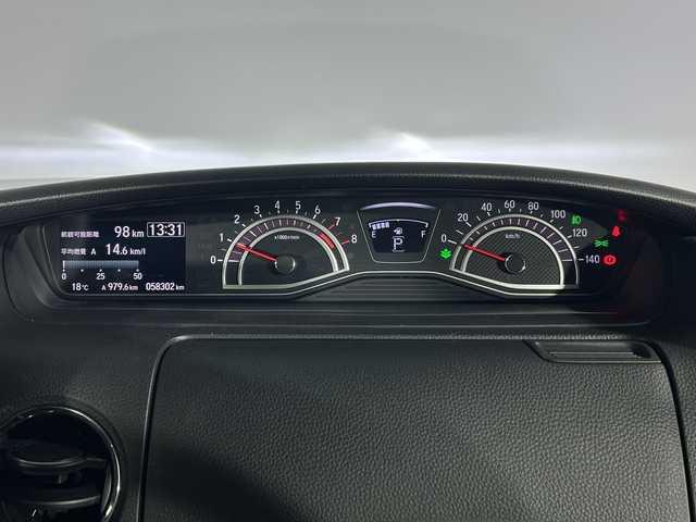 ホンダ Ｎ ＢＯＸ カスタム G L ターボ ホンダセンシング 神奈川県 2018(平30)年 5.9万km プレミアムホワイトパールⅡ 純正8型SDナビゲーション【VXU-185NBi】/フルセグ　CD DVD　MUSICRACK　USB　Bluetooth　AUX　AppleCarPlay　iPod/バックカメラ/両側電動スライドドア【サンシェード】/ホンダセンシング/衝突軽減ブレーキ/誤発進抑制機能/歩行者事故低減ステアリング/路外逸脱抑制機能/渋滞追従機能付きアダプティブクルーズコントロール/車線維持支援システム/先行車発進お知らせ機能/標識認識機能/近距離衝突軽減ブレーキ/前後ソナー/オートハイビーム/ハーフレザーシート/革巻きステアリング/パドルシフト/純正前方ドライブレコーダー/プッシュスタート/スマートキー/純正15インチアルミホイール/LEDヘッドランプ/LEDフロントフォグランプ/オートライト/純正サイド/リアスポイラー