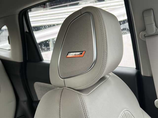 日産 オーラ G レザーエディション 広島県 2023(令5)年 0.7万km ピュアホワイトパール 禁煙/プロパイロット/ＢＯＳＥサウンド/純正ナビ/フルセグTV/Bluetooth/USB/アラウンドビューモニター/レザーシート/シートヒーター/ワイヤレス充電/ステアリングスイッチ/ステアリングヒーター/デジタルインナーミラー/ドライブレコーダー/コーナーセンサー/BSM/純正アルミホイール/純正フロアマット/純正ドアバイザー