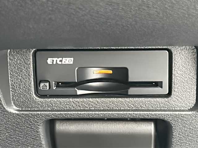 日産 オーラ G レザーエディション 広島県 2023(令5)年 0.7万km ピュアホワイトパール 禁煙/プロパイロット/ＢＯＳＥサウンド/純正ナビ/フルセグTV/Bluetooth/USB/アラウンドビューモニター/レザーシート/シートヒーター/ワイヤレス充電/ステアリングスイッチ/ステアリングヒーター/デジタルインナーミラー/ドライブレコーダー/コーナーセンサー/BSM/純正アルミホイール/純正フロアマット/純正ドアバイザー