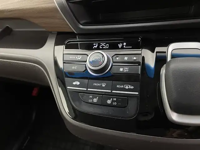 ホンダ フリード ハイブリット G ホンダセンシング 宮城県 2021(令3)年 3.8万km シーグラスブルーパール 純正ナビ/ホンダセンシング/両側電動スライド/ハンズフリーオートスライド/アダプティブクルーズコントロール/衝突軽減ブレーキ/レーンキープアシスト/バックモニター/ＬＥＤヘッドライト/フロントウィンドウ熱線/シートヒーター/ビルトインＥＴＣ/フルセグTV/Bluetoothオーディオ/前後ドライブレコーダー