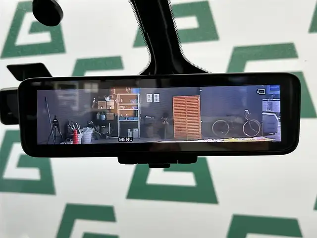 日産 セレナ ハイウェイスター 鹿児島県 2017(平29)年 6.2万km ブリリアントホワイトパール 2トーン 禁煙車/プロパイロット/　・レーンキープアシスト/　・自動駐車システム/　・クルーズコントロール(追従走行あり)/純正9インチナビ(MM516D-L)/　・Bluetooth/　・AppleCarPlay/　・AndroidAuto/　・AUX/iPod/　・フルセグTV/　・USB/　・AM/FM/両側パワースライドドア/後席モニター/全周囲カメラ/デジタルインナーミラー/前後コーナーセンサー/ETC/ドライブレコーダー/純正フロアマット/純正アルミホイール/電動格納ミラー