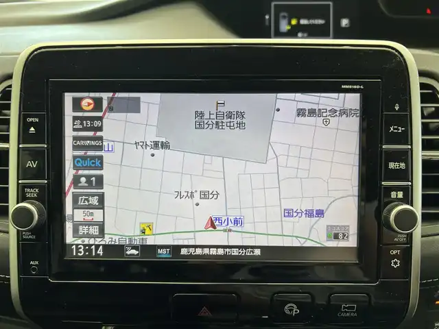 日産 セレナ ハイウェイスター 鹿児島県 2017(平29)年 6.2万km ブリリアントホワイトパール 2トーン 禁煙車/プロパイロット/　・レーンキープアシスト/　・自動駐車システム/　・クルーズコントロール(追従走行あり)/純正9インチナビ(MM516D-L)/　・Bluetooth/　・AppleCarPlay/　・AndroidAuto/　・AUX/iPod/　・フルセグTV/　・USB/　・AM/FM/両側パワースライドドア/後席モニター/全周囲カメラ/デジタルインナーミラー/前後コーナーセンサー/ETC/ドライブレコーダー/純正フロアマット/純正アルミホイール/電動格納ミラー