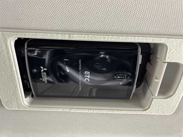 マツダ ＣＸ－５ XD Lパッケージ 鹿児島県 2017(平29)年 6.9万km ジェットブラックマイカ メーカーオプション/・BOSEサウンドシステム/・地デジ/CD/DVD/アドバンスドスマートシティブレーキ/後退時スマートシティブレーキサポート/誤発進抑制機能/スマートブレーキサポート/レーダークルーズコントロール/ブラインドスポットモニタリング/車線逸脱警報システム/レーンキープアシストシステム/リアパーキングセンサー/ドライバーアテンションアラート/純正SDナビ/フルセグTV/【CD/DVD/Bluetooth/USB/AUX】/バックカメラ/ETC/パドルシフト/ヘッドアップディスプレイ/パワーバックドア/レザーシート/D/N席パワーシート/D/N席シートヒーター/ステアリングヒーター/オートライト/アダプティブLEDヘッドライト/シグネチャーLEDランプ/225/55R19インチ純正AW/プッシュスタート/スマートキー/スペアキー/純正フロアマット/保証書/取扱説明書