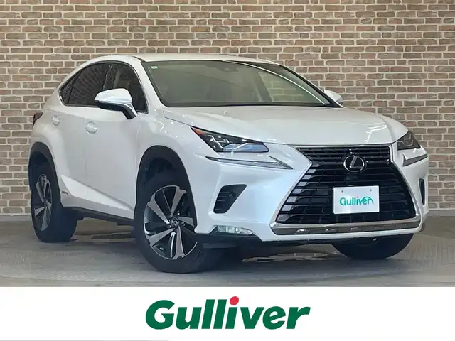 レクサス ＮＸ 300h Iパッケージ 岩手県 2019(平31)年 7.5万km ソニッククォーツ ・4WD/・禁煙車/・純正ナビ/BT/フルセグ/CD/DVD/BD/USB/iPod/AUX//Miracast/・パワーシート（運転席ポジションメモリー付/助手席）/・パワーイージーアクセスシステム/・角型三眼LEDヘッドライト/ヘッドランプクリーナー/・ナノイー/・パノラミックビューモニター/・ブラインドスポットモニター（メーカーオプション）/・LexusSafetySystem+/・プリクラッシュセーフティシステム/・レーンディパーチャーアラート/・ドライブモードセレクトスイッチ/・パーキングサポートアラート/・追従型クルーズコントロール/・オートマチックハイビーム/・オートライト/・前席シートヒーター/・ステアリングヒーター/・電動リアゲート/・ETC2.0/・純正フロアマット/・電動格納ミラー/・保証書/・取扱説明書
