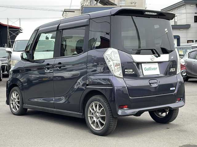 日産 デイズ ルークス HWS X Vセレクション 道北・旭川 2017(平29)年 3.6万km プレミアムパープルP 4WD/ワンオーナー/純正ナビ/ CD/DVD/BT/DTV/SD/MSV/全方位カメラ/エマージェーンシーブレーキシステム/両側パワースライドドア/ETC/社外ドライブレコーダー/オートマチックハイビーム/オートライト/LEDヘッドライト/フォグ/アイドリングストップ/ハーフレザーシート/社外前席シートヒーター/純正AW付き夏タイヤ積込/サーキュレーター/スマートキー