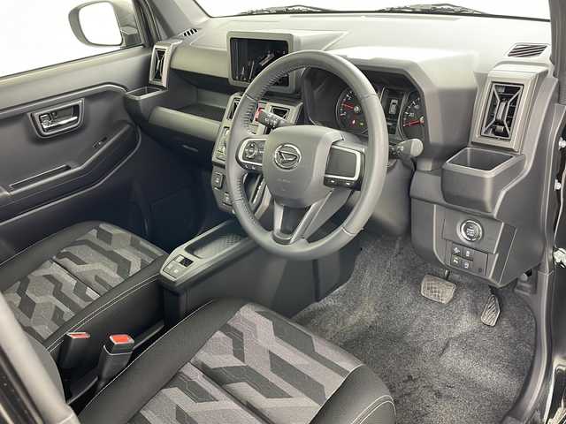 ダイハツ タフト G クロムベンチャー 道央・札幌 2024(令6)年 0.3万km ブラックマイカメタリック ・4WD/・寒冷地仕様/・ガラスルーフ/・スマートアシストIII/・先行車発進お知らせ/・車線逸脱警報/・標識認識/・ふらつき警報/・車線逸脱抑制/・横滑り防止/・前後パーキングセンサー/・前席シートヒーター/・ドアミラーヒーター/・電動格納ドアミラー/・オートライト/・オートマチックハイビーム/・LEDヘッドライト/・LEDフォグ/・電動パーキングブレーキ