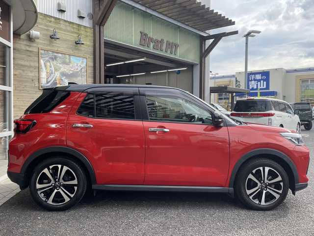 ダイハツ ロッキー G 福島県 2020(令2)年 5.4万km ブラックマイカメタリック/コンパーノレッド ４WD/純正フロアマット/サイドバイザー/純正ナビ(CD・DVD・BT・フルセグTV)/シートヒーター(前席)/LEDヘッドライト/ドラレコ/パノラミックビューモニター/コーナーセンサー/衝突被害軽減ブレーキ/レーダークルーズコントロール