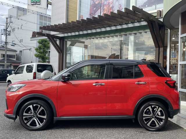 ダイハツ ロッキー G 福島県 2020(令2)年 5.4万km ブラックマイカメタリック/コンパーノレッド ４WD/純正フロアマット/サイドバイザー/純正ナビ(CD・DVD・BT・フルセグTV)/シートヒーター(前席)/LEDヘッドライト/ドラレコ/パノラミックビューモニター/コーナーセンサー/衝突被害軽減ブレーキ/レーダークルーズコントロール