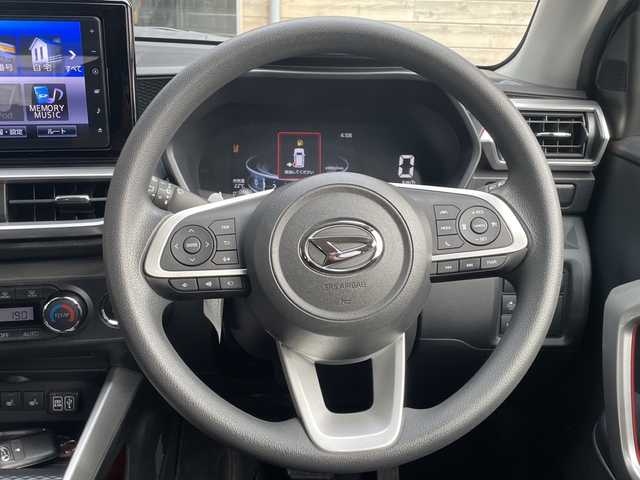 ダイハツ ロッキー G 福島県 2020(令2)年 5.4万km ブラックマイカメタリック/コンパーノレッド ４WD/純正フロアマット/サイドバイザー/純正ナビ(CD・DVD・BT・フルセグTV)/シートヒーター(前席)/LEDヘッドライト/ドラレコ/パノラミックビューモニター/コーナーセンサー/衝突被害軽減ブレーキ/レーダークルーズコントロール