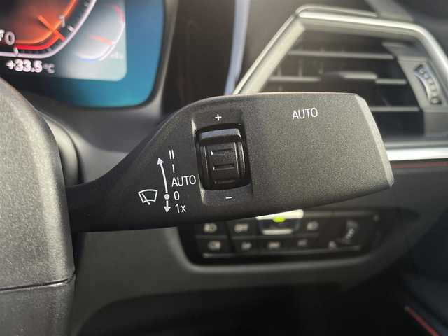 ＢＭＷ ３２０ｄ xDrive Mスポーツ EDジョイ+ 福岡県 2020(令2)年 2.5万km 白 純正ナビ/バックカメラ/ハーフレザーシート/シートヒーター/ACC/BSM/LKA/360°ドライブレコーダー/純正オプション19インチアルミホイール/インテリジェントセーフティ/パドルシフト/パーキングセンサー/スマートキー