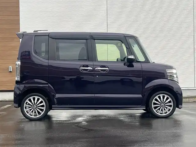 ホンダ Ｎ ＢＯＸ カスタム G ターボ Lパッケージ 山形県 2015(平27)年 8.7万km プレミアムベルベットパープル・パール ４WD/ターボ/両側パワスラ/社外ナビ/フルセグ/バックカメラ/純正アルミ/スマートキー/アイドリングストップ/プッシュスタート/クルーズコントロール/ステアリングスイッチ/前席シートヒーター/パドルシフト/ETC/純正フロアマット/社外ドアバイザー/オートライト/オートエアコン/パワーステアリング/パワーウィンドウ/横滑り防止/盗難防止装置/寒冷地仕様/電動格納ウィンカーミラー