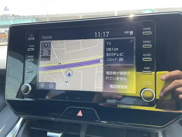 トヨタ ハリアー ハイブリッド G 石川県 2020(令2)年 4万km ブラック ワンオーナー/純正ディスプレイオーディオ/フルセグTV/バックカメラ/LEDヘッドライト/パワーバックドア/ビルトインETC/純正アルミホイール/トヨタセーフティセンス/レーダークルーズ/デジタルミラー/スマートキー/プッシュスタート/電動ミラー/保証書