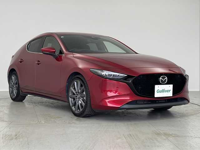 マツダ マツダ３ファストバック 20S プロアクティブ ツーリングS 茨城県 2019(令1)年 7.9万km ソウルレッドクリスタルM 純正ナビ　/フルセグＴＶ　/全周囲カメラ　/衝突軽減ブレーキ　　/アイドリングストップ　/ＥＴＣ　/ハンドルヒーター　/LEDヘッドライト　/パドルシフト　/ステアリングスイッチ　/パワーシート　/コーナーセンサー