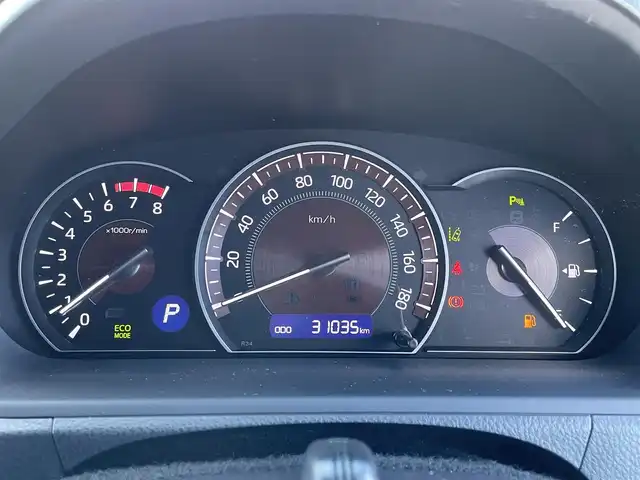トヨタ エスクァイア Gi プレミアムパッケージ ブラックテーラード 佐賀県 2020(令2)年 3.1万km ブラック 純正9インチSDナビゲーション/・フルセグTV/CD/DVD/SD/Bluetooth/純正フリップダウンモニター/バックカメラ/前方ドライブレコーダー/ビルトインETC/デジタルインナーミラー/両側パワースライドドア/後席エアコン/ハーフレザーシート/DN席シートヒーター/キャプテンシート/ISOFIX対応/革巻きステアリング/ステアリングヒーター/ステアリングリモコン/純正15インチアルミホイール/純正LEDヘッドライト/・オートマチックハイビーム/純正LEDフォグランプ/純正フロアマット/純正ドアバイザ―/新車保証書/トヨタセーフティセンス/・クルーズコントロール/・プリクラッシュセーフティ/・クリアランスソナー/・先行車発進お知らせ機能/・レーンディパーチャーアラート