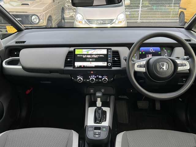 ホンダ フィット e:HEVクロスター 茨城県 2021(令3)年 3.7万km クリスタルブラックパール ワンオーナー/純正ナビ/　　【フルセグ、BT、CD、DVD】/バックカメラ/ホンダセンシング/路外逸脱抑制機能/衝突防止装置/レーンアシスト/横滑り防止装置/コーナーセンサー/アダプティブクルーズコントロール/純正16インチAW/LEDオートライト/純正フロアマット/ETC/スマートキー/プッシュスタート