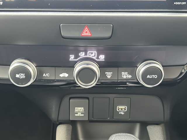 ホンダ フィット e:HEVクロスター 茨城県 2021(令3)年 3.7万km クリスタルブラックパール ワンオーナー/純正ナビ/　　【フルセグ、BT、CD、DVD】/バックカメラ/ホンダセンシング/路外逸脱抑制機能/衝突防止装置/レーンアシスト/横滑り防止装置/コーナーセンサー/アダプティブクルーズコントロール/純正16インチAW/LEDオートライト/純正フロアマット/ETC/スマートキー/プッシュスタート