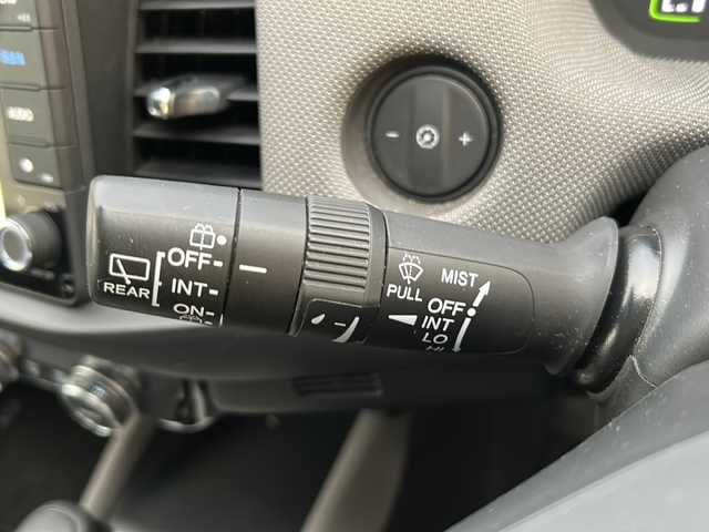 ホンダ フィット e:HEVクロスター 茨城県 2021(令3)年 3.7万km クリスタルブラックパール ワンオーナー/純正ナビ/　　【フルセグ、BT、CD、DVD】/バックカメラ/ホンダセンシング/路外逸脱抑制機能/衝突防止装置/レーンアシスト/横滑り防止装置/コーナーセンサー/アダプティブクルーズコントロール/純正16インチAW/LEDオートライト/純正フロアマット/ETC/スマートキー/プッシュスタート