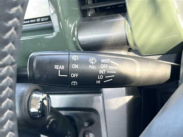 スズキ ハスラー Jスタイル 岐阜県 2015(平27)年 13.9万km クールカーキパールメタリック/ホワイト2トーンルーフ 登録時走行距離138437km/社外ナビ/バックモニター/ワンセグテレビ/シートヒーター/ツートンカラー/純正フロアマット/Ｂｌｕｅｔｏｏｔｈ接続/プッシュスタート/スマートキー/オートエアコン/ABS/横滑り防止装置/レーンキープアシスト/オートライト/LEDヘッドライト/エアバッグ