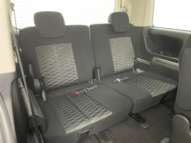 三菱 デリカＤ：５ P 岡山県 2022(令4)年 3.3万km ホワイトダイヤモンド ALPINE11型ナビ　EX11NX/地デジ/BT/Blu-ray/DVD/CD/CarPlay/全方位カメラ/両側パワースライドドア/電動サイドステップ/ETC/ドライブレコーダー /パワーバックドア/シートヒーター /パワーシート D席/レーダークルーズコントロール/パドルシフト /オートライト /LEDヘッドライト/ブラインドスポットモニター/ステアリングヒーター/プッシュスタート /スマートキー