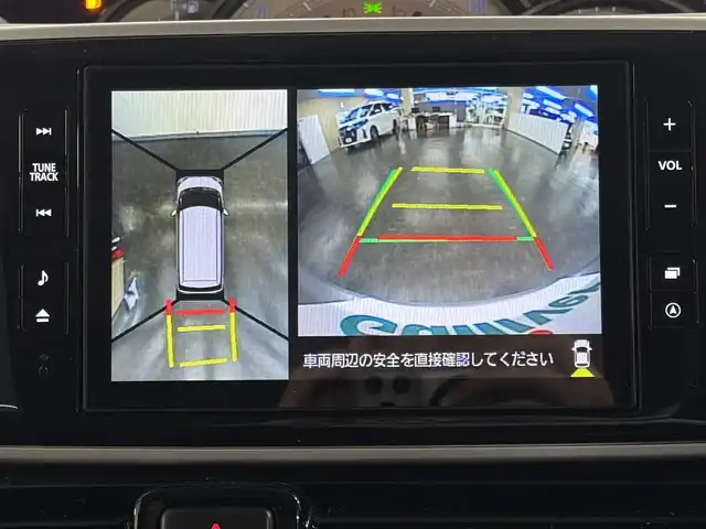 ダイハツ ムーヴ キャンバス G ブラックインテリア リミテッド SAⅢ 三重県 2018(平30)年 5.1万km スムースグレーマイカメタリック/ファイアークォーツレッドメタリック 2トーン ガソリン/FF/インパネCVT/純正 8インチナビ NSZN-X68D/（TV/CD/DVD/iPod/MEMORY MUSIC/SD/Bluetooth/FM/AM/USB/HDMI/ドラレコ）/パノラマモニター/両側パワースライドドア/ドライブレコーダー 前方（ナビ連動）/ETC/衝突回避支援システム スマートアシスト3/・衝突警報機能（対車両・対歩行者）/・衝突回避支援ブレーキ機能（対車両・対歩行者）/・誤発進抑制制御機能（前方・後方）/・車線逸脱警報機能/・オートハイビーム機能/など/装備/・オートエアコン/・オートライト/・LEDヘッドランプ（AFS・オートレベリング機能・LEDクリアランスランプ付）/・LEDフロントフォグランプ/・ステアリングスイッチ/・プッシュスタート/・助手席大型シートアンダートレイ/・純正ホイールキャップ＋14インチスチールホイール/・スマートキーx2/・保/取/ナビ取/など