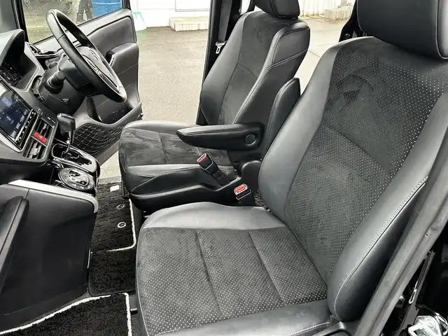 トヨタ ヴォクシー ZS 煌Ⅲ 道北・旭川 2021(令3)年 2.3万km ブラック ワンオーナー/純正9インチナビ/純正フリップダウンモニター/フルセグTV/バックカメラ/両側電動スライドドア/クリアランスソナー/ハーフレザーシート/クルーズコントロール/ETC2.0