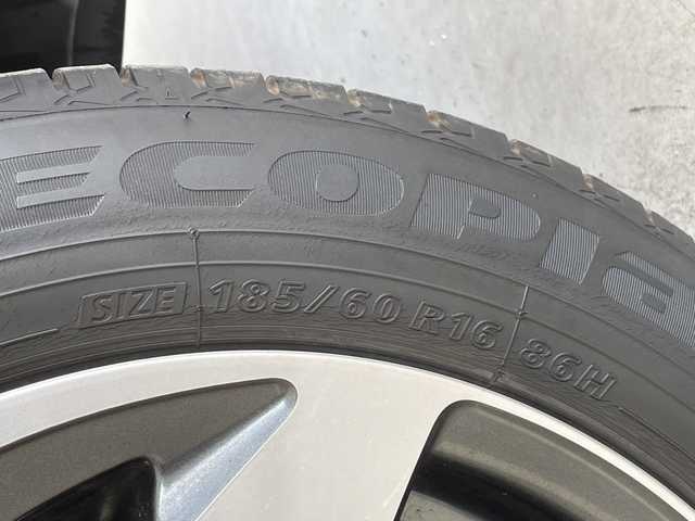 トヨタ アクア クロスオーバー グラム 愛知県 2019(令1)年 4.1万km イエロー トヨタセーフティセンス/純正9型ナビ/バックカメラ/シートヒーター/ハーフレザーシート/純正アルミホイール/純正フロアマット/ルーフレール/LEDヘッドライト/オートマチックハイビーム/ドライブレコーダー/ETC/衝突軽減システム/フルセグ/CD DVD/Bluetooth/ステアリングスイッチ/スマートキー/プッシュスタート